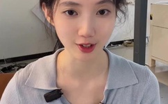 A片粗大的内捧猛烈进出AVV